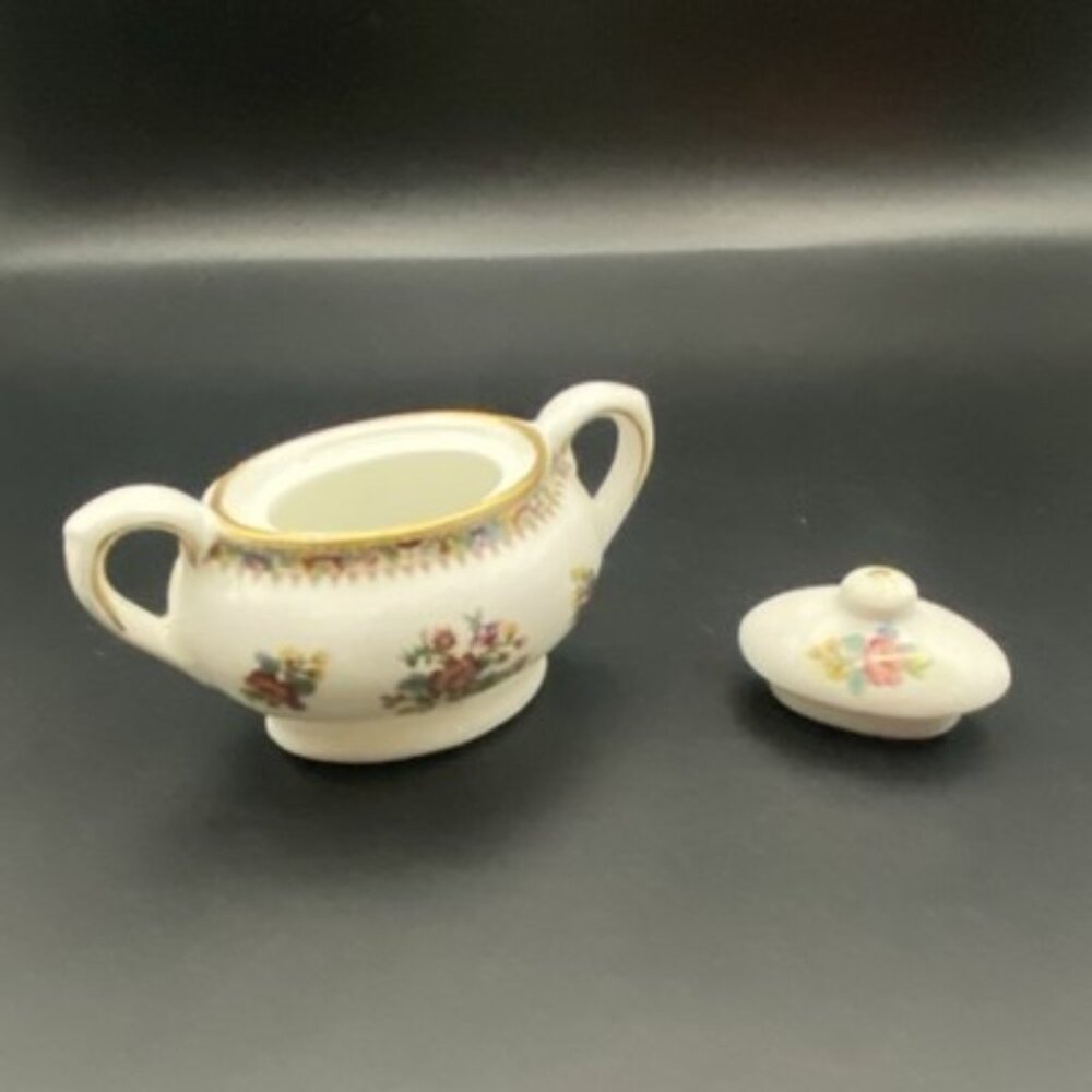 Miniature Dollhouse Soup Tureen W/Lid 3" Coalport Ming Rose Bone China England - Picture 4 of 9